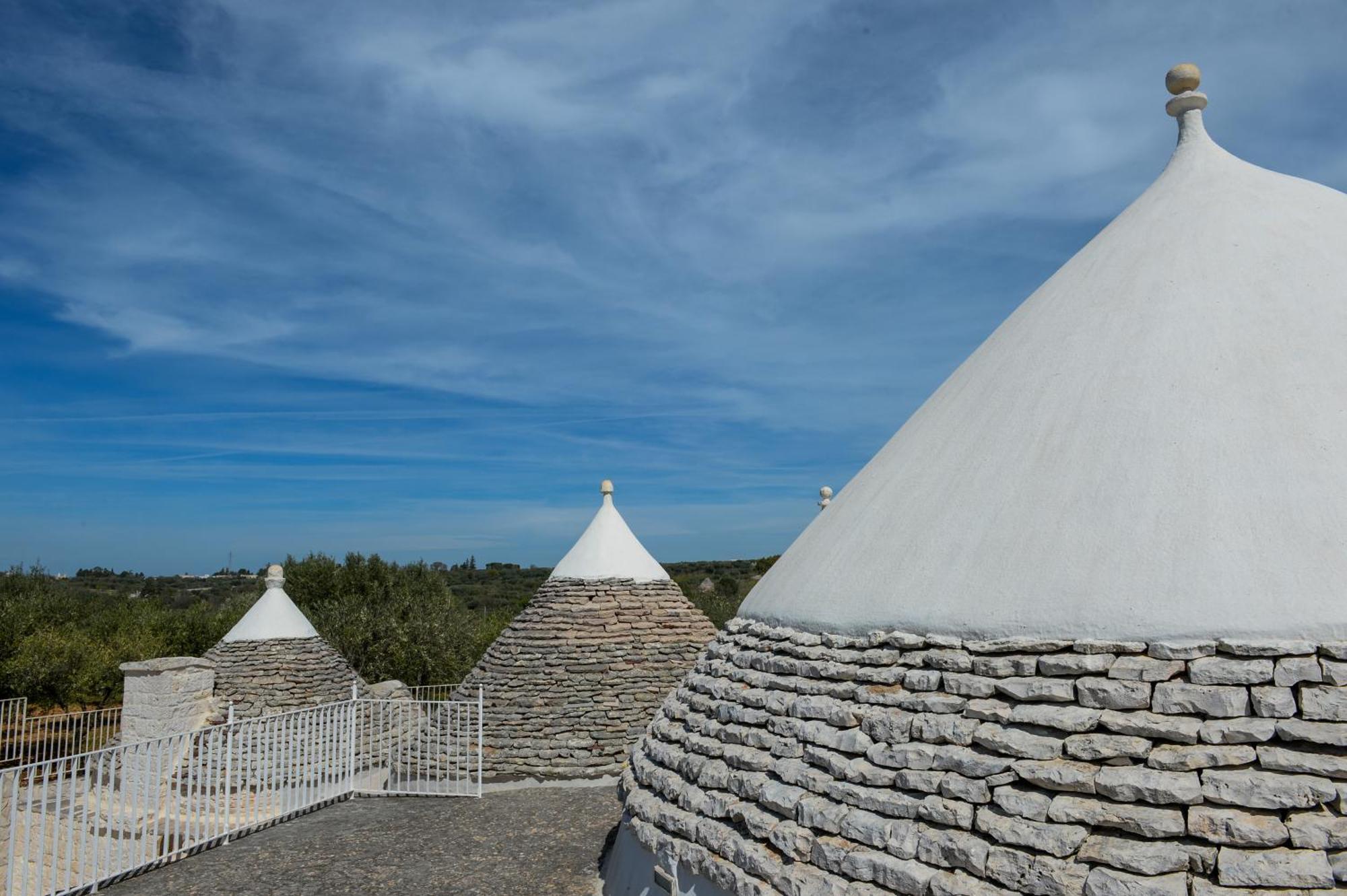 Trulli Lisanna - Exclusive Private Pool And Rooms Up To 10 People Antonelli Exterior foto